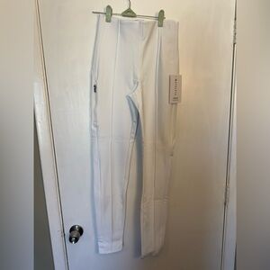 Athleta 8 tall Glacier Snow Skinny Pant white pants medium ski snowboard winter